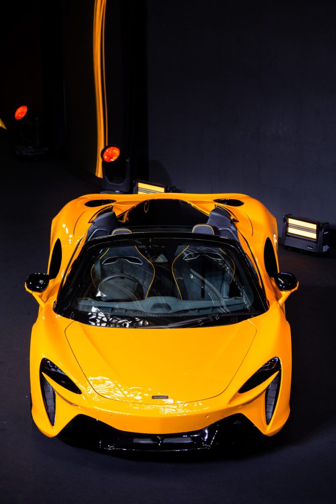 McLaren Artura Spider