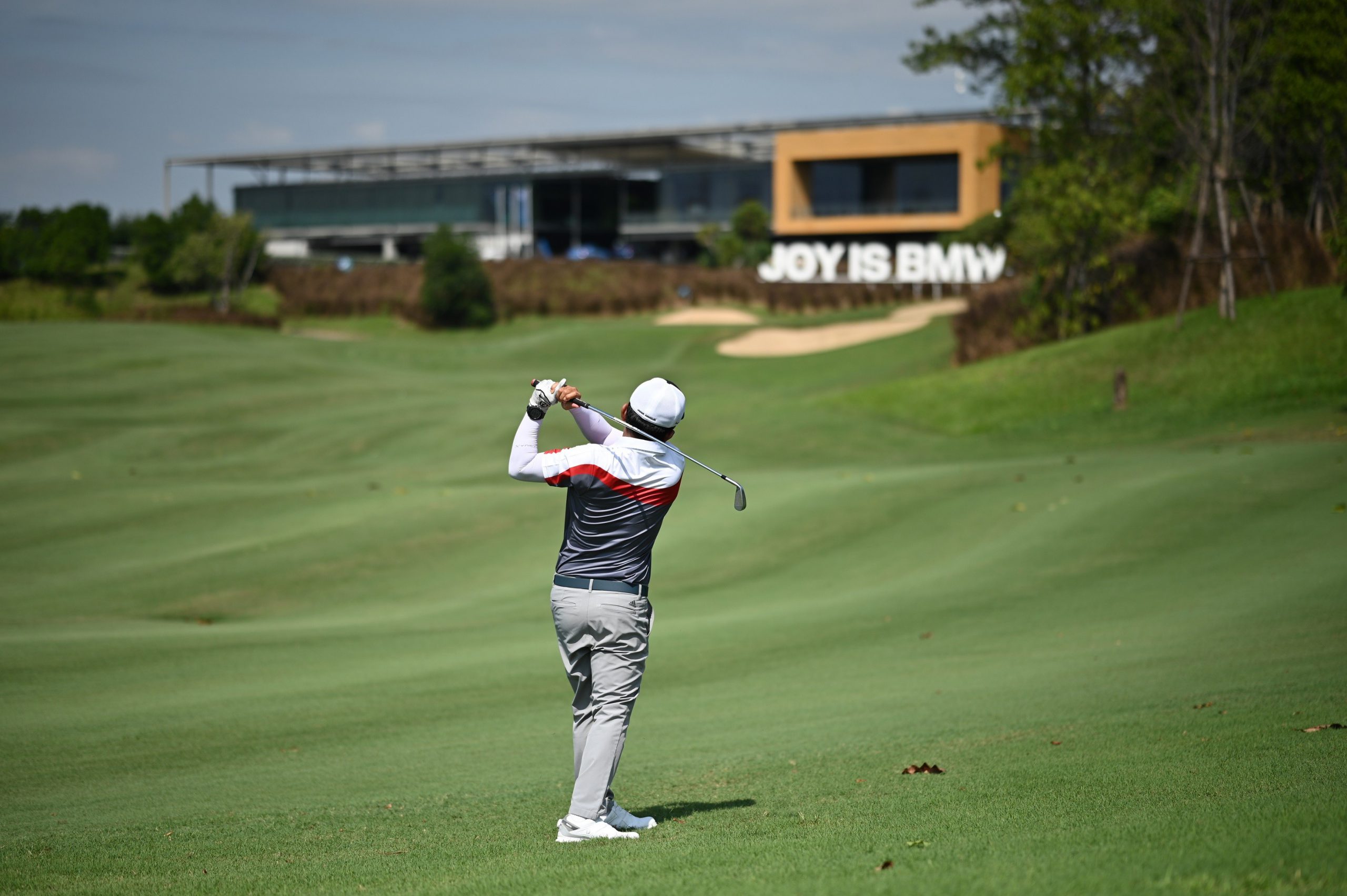 3 นักกอล์ฟตัวแทนประเทศไทยจากรอบชิงชนะเลิศ BMW Golf Cup International