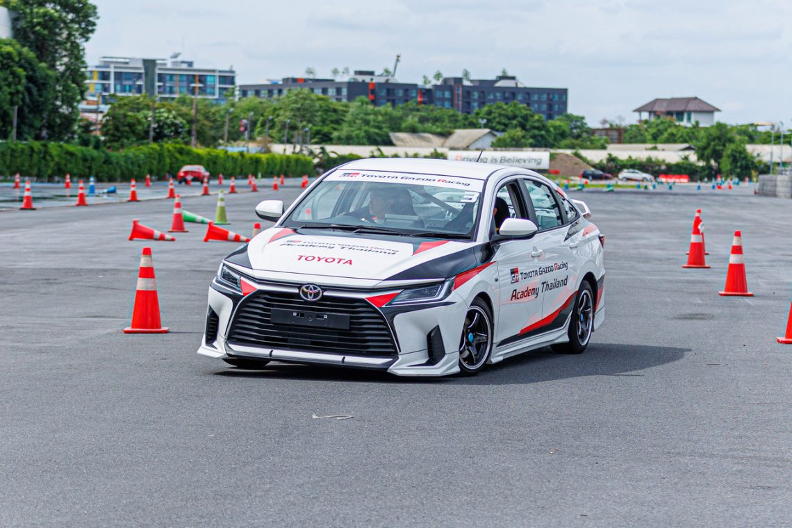 Toyota ALIVE Racing in Motion